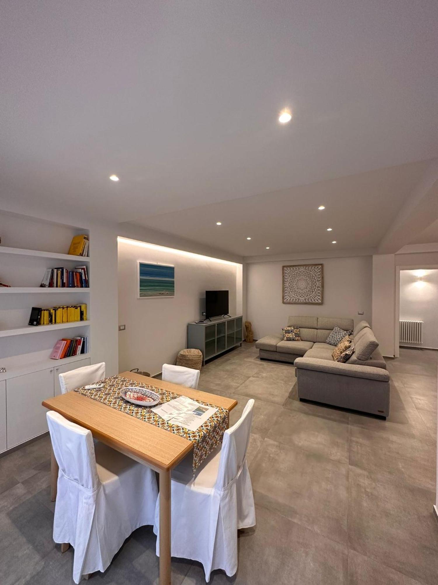 דירות טרפאני Luxury Sea House מראה חיצוני תמונה