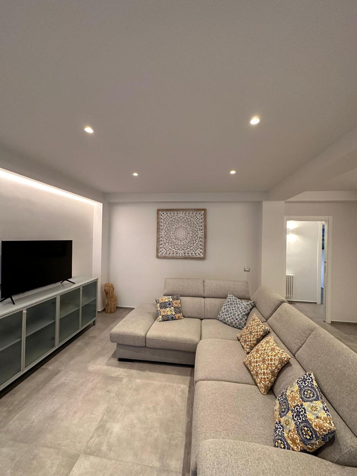דירות טרפאני Luxury Sea House מראה חיצוני תמונה