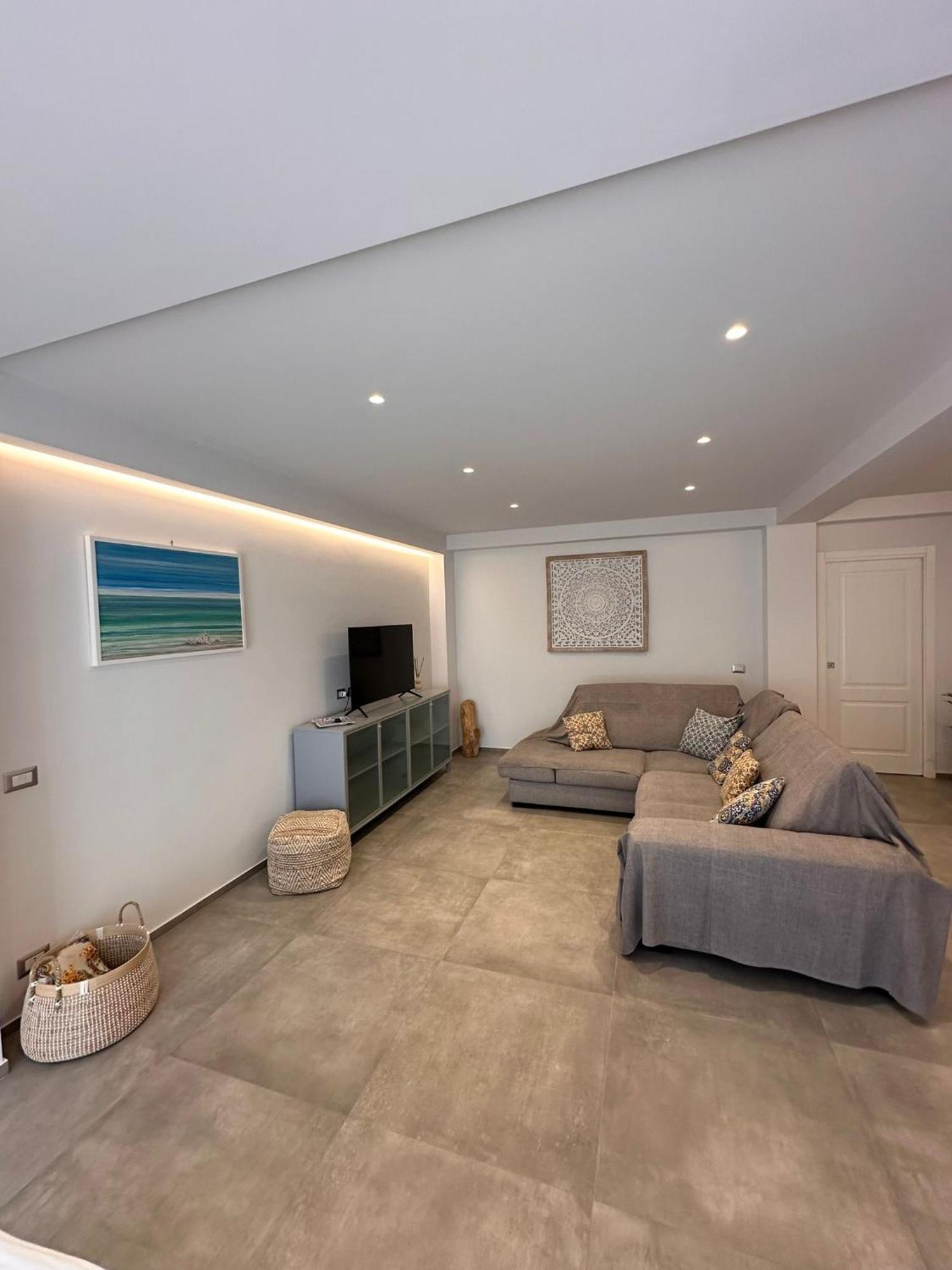 דירות טרפאני Luxury Sea House מראה חיצוני תמונה