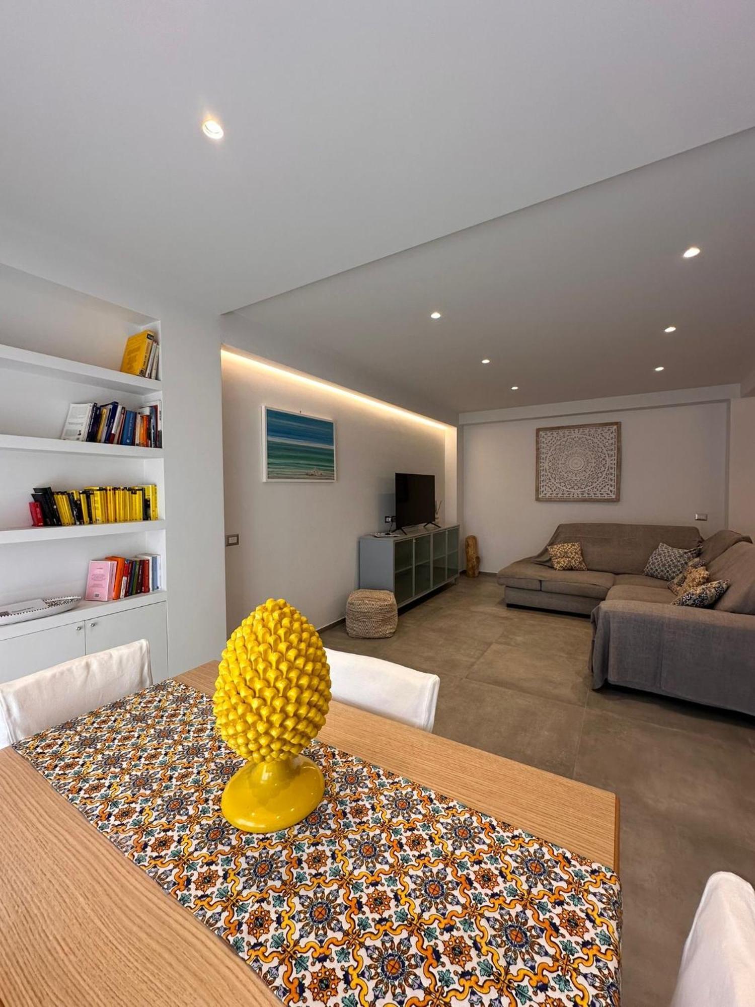 דירות טרפאני Luxury Sea House מראה חיצוני תמונה